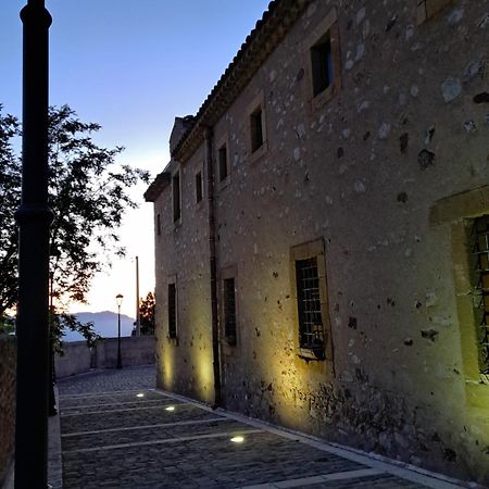 Al Convento Hotell San Mauro Castelverde Exteriör bild