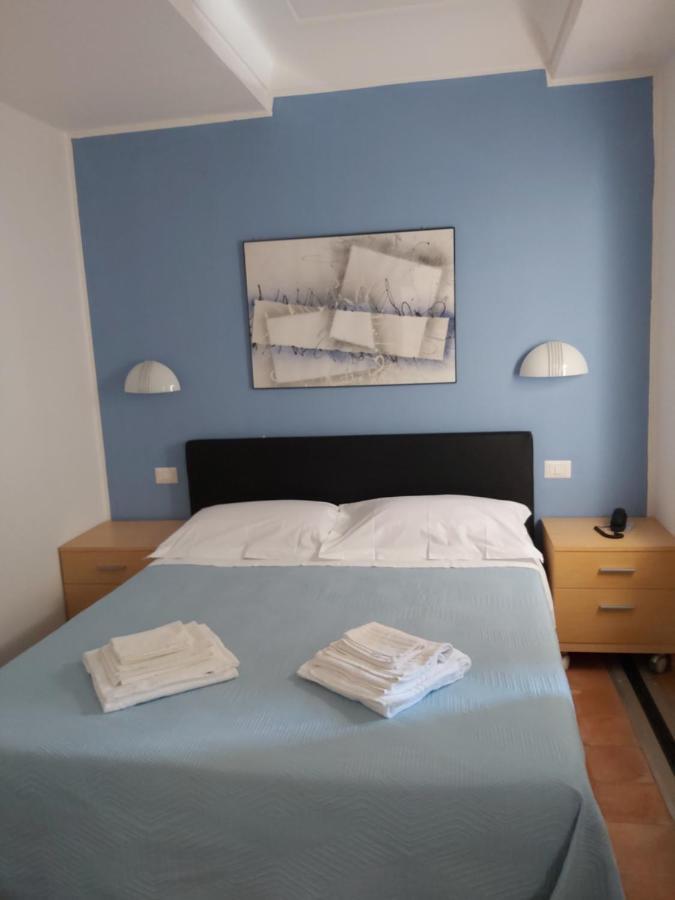 Al Convento Hotell San Mauro Castelverde Exteriör bild